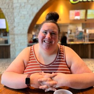 Meet your Posher, Bethany